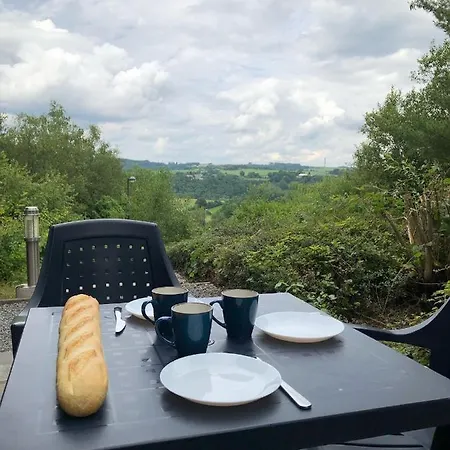 Апартаменты Enjoy 4 *