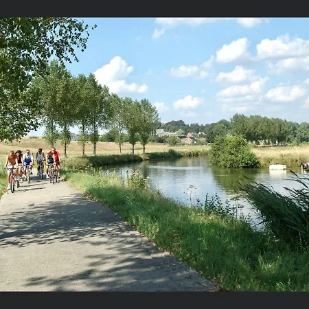 Апартаменты Enjoy 4 Дюрбюи